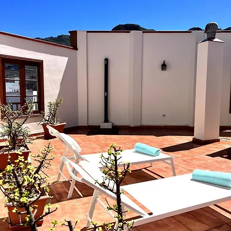 Casa Con Gran Terraza Y Vistas