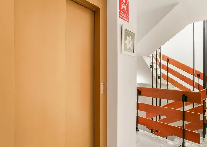 Casa Con Gran Terraza Y Vistas