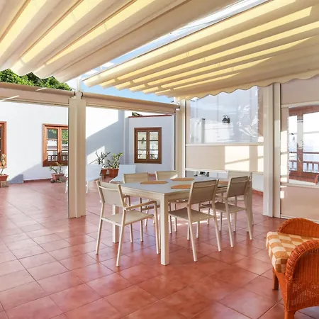 Casa Con Gran Terraza Y Vistas Apartment *