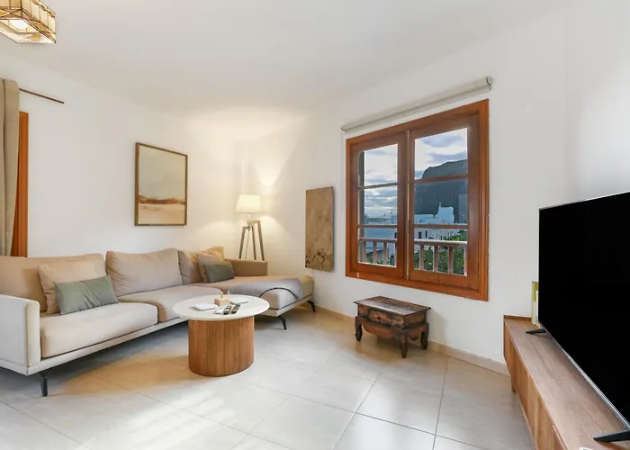 Casa Con Gran Terraza Y Vistas